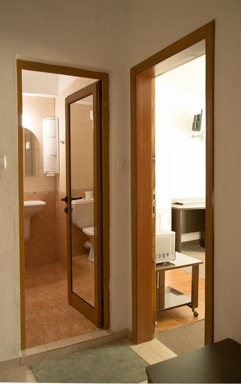Paunovi Guest House Primorsko Chambre photo