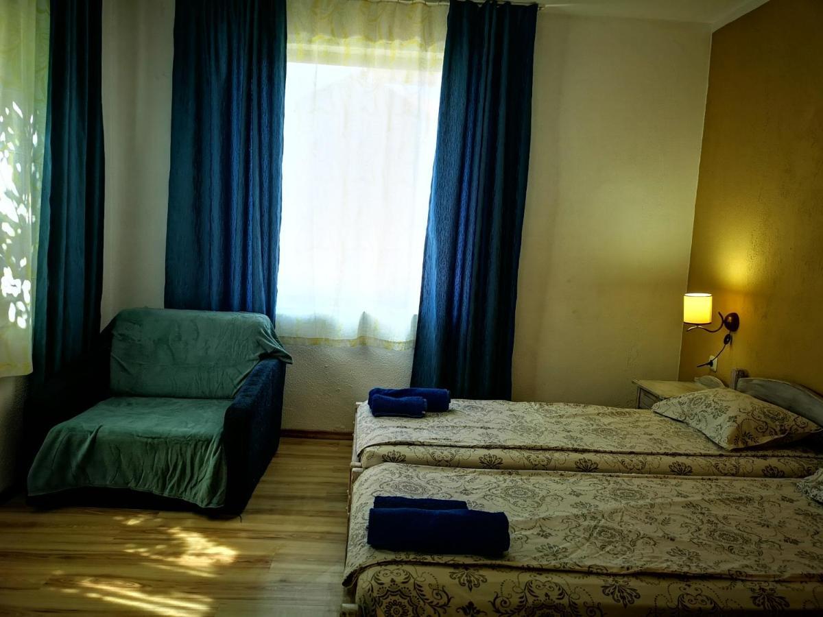 Paunovi Guest House Primorsko Extérieur photo