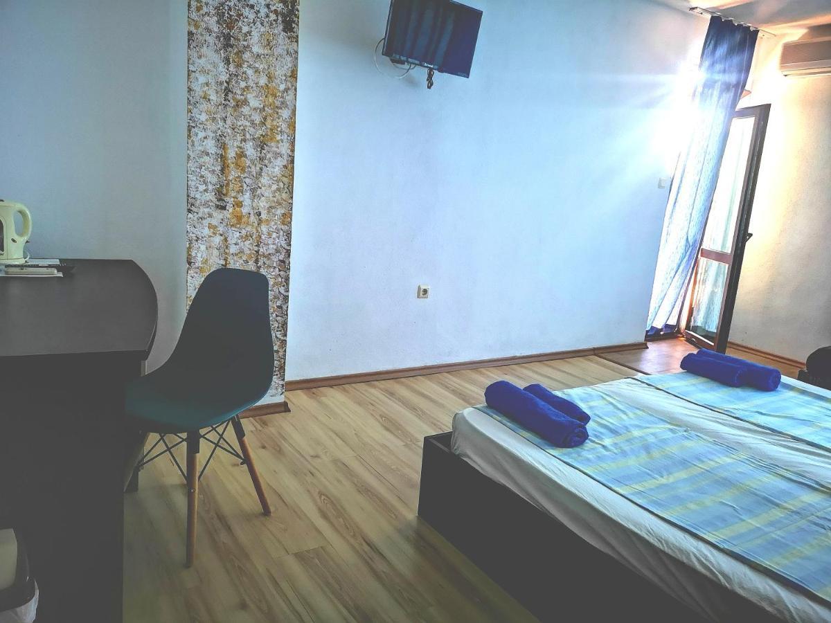 Paunovi Guest House Primorsko Extérieur photo