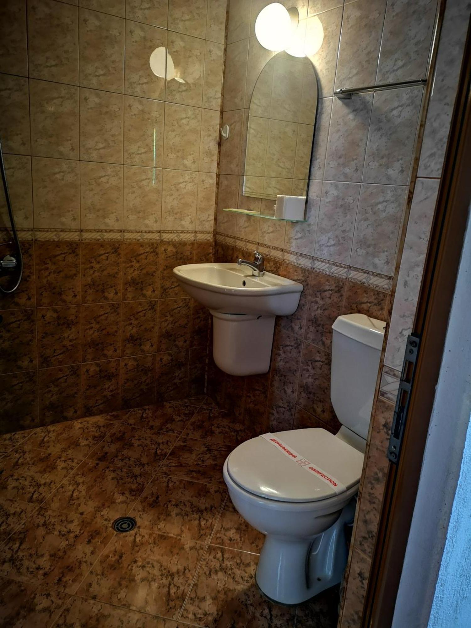 Paunovi Guest House Primorsko Chambre photo