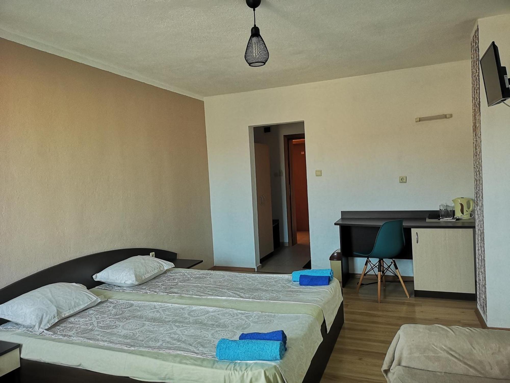 Paunovi Guest House Primorsko Chambre photo