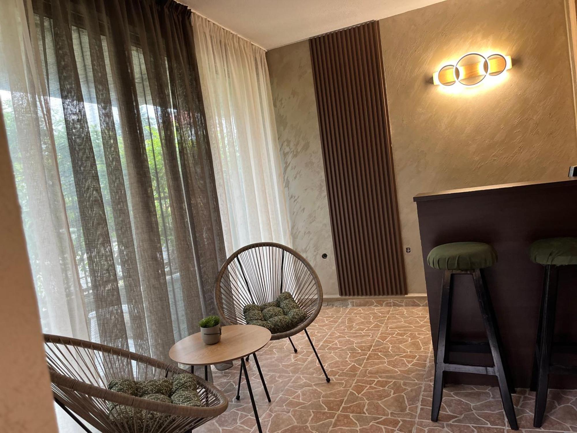 Paunovi Guest House Primorsko Extérieur photo