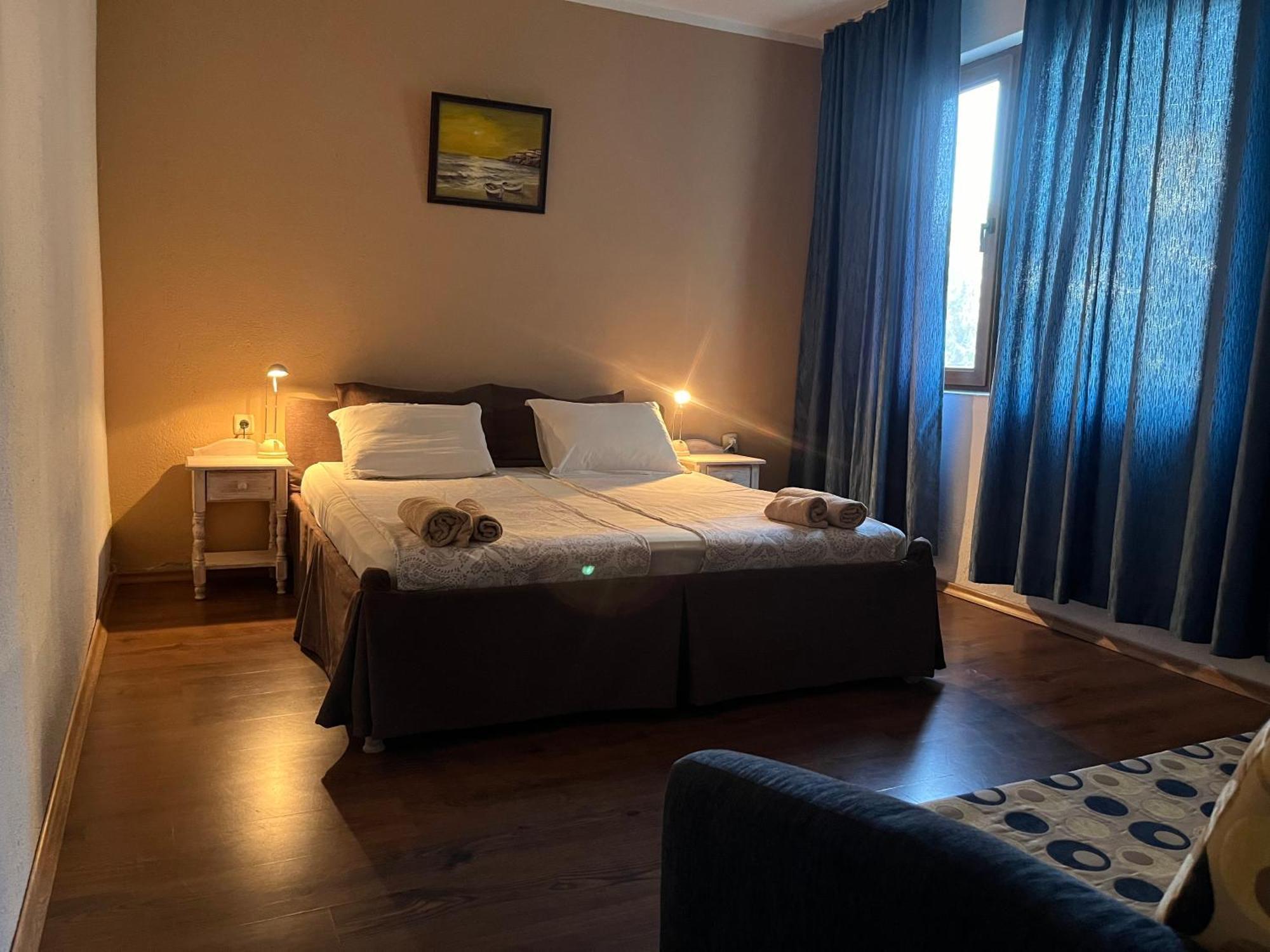 Paunovi Guest House Primorsko Extérieur photo