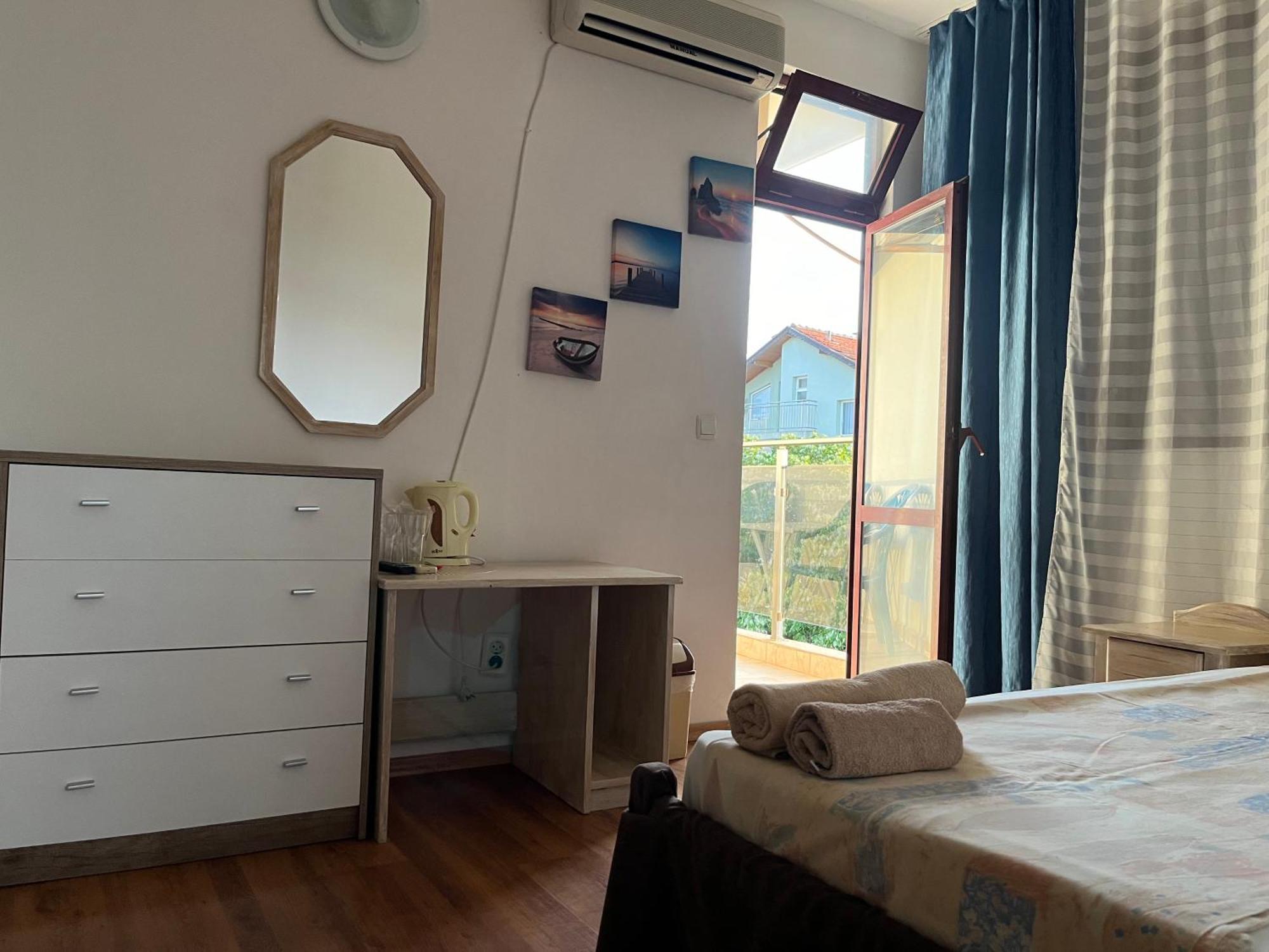 Paunovi Guest House Primorsko Extérieur photo