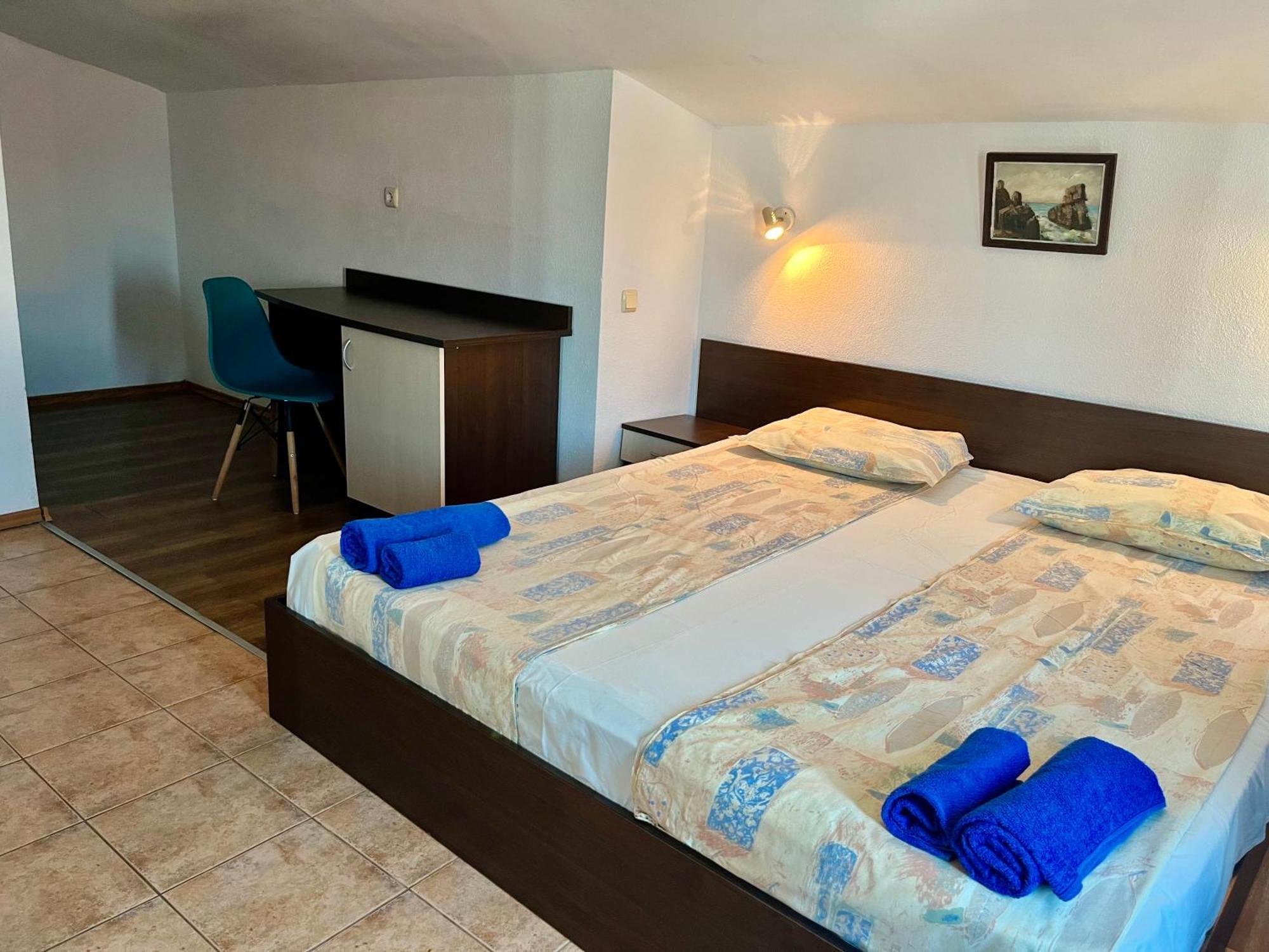 Paunovi Guest House Primorsko Extérieur photo